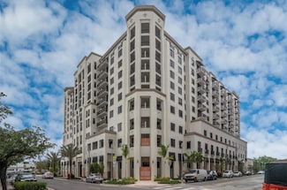301 Altara Ave Unit UPH1007, Coral Gables, FL 33146