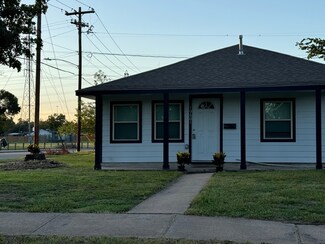 10601 Fleming Dr, Houston, TX 77013