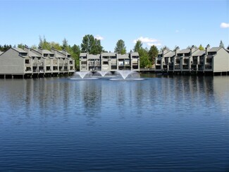4 Lake Bellevue Dr Unit 104, Bellevue, WA 98005