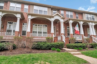1109 Longwood Dr, Lisle, IL 60532
