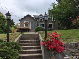 1240 St Paul St, Bellingham, WA 98229