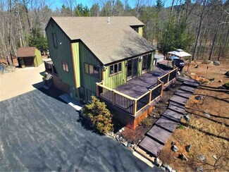75 Ossipee Lake Rd, Freedom, NH 03836