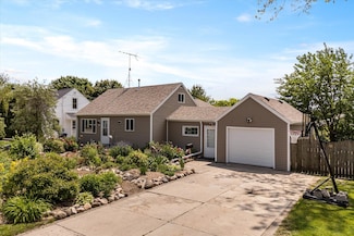 2609 Main Ave, Sheboygan, WI 53083