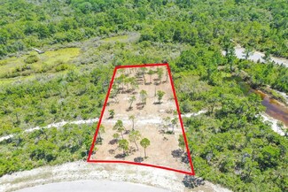 306 Blue Heron Dr, Eastpoint, FL 32328