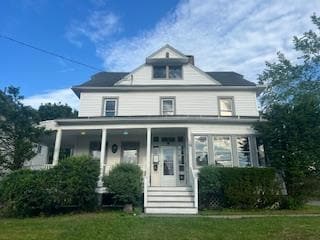 25 Ridge St, Middletown, NY 10940