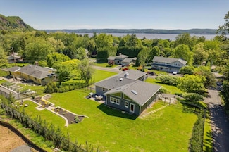 530 N Midland Ave, Nyack, NY 10960