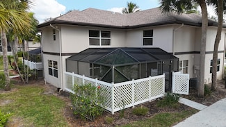 27 Clinton Ct Unit D, Royal Palm Beach, FL 33411
