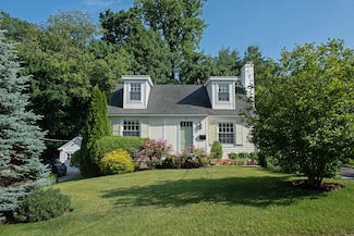 64 Sunrise Ave, New Canaan, CT 06840