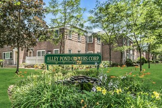 7807 Springfield Blvd Unit B, Oakland Gardens, NY 11364