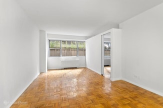 330 E 49th St Unit 3M, New York, NY 10017