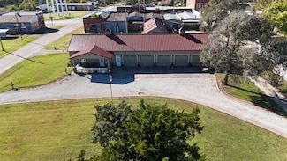 101 N Plum St, Moline, KS 67353