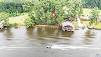 885 Pine Island Rd, Karnack, TX 75661