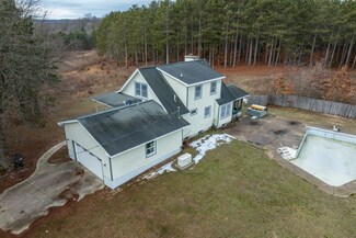 19567 230th Ave, Big Rapids, MI 49307