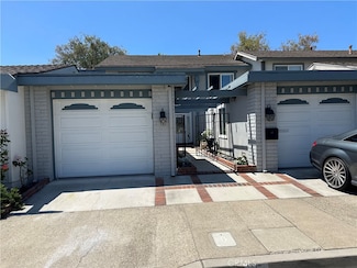 15 Foxglove Way, Irvine, CA 92612