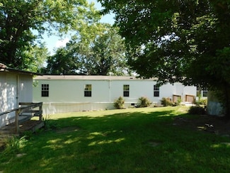 1658 Dora Hwy, Pulaski, VA 24301