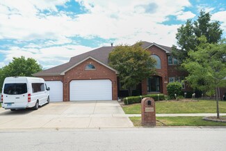 11603 Twin Lakes Dr, Orland Park, IL 60467