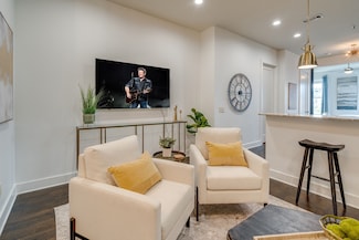210 30th Ave N Unit 404, Nashville, TN 37203