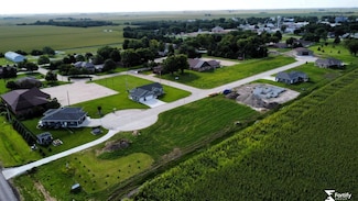 801 Saltzman Dr, Shickley, NE 68436