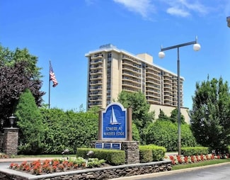 18-15 215th St Unit 7M, Flushing, NY 11360