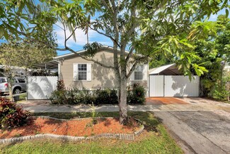 21831 NW 6th Ct, Pembroke Pines, FL 33029