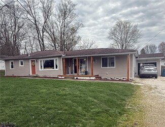 4144 Watkins Rd, Norton, OH 44203