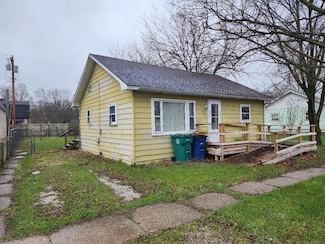 459 Evanston Rd, La Porte, IN 46350