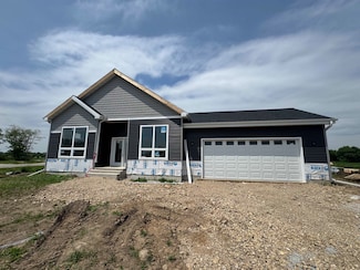 6671 Warner Farm Dr, Windsor, WI 53532