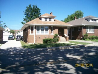 321 N Briggs St, Joliet, IL 60432