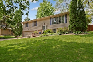 432 Garden Rd, Albert Lea, MN 56007