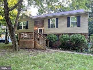 11553 Deadwood Dr, Lusby, MD 20657