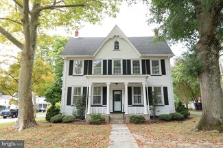 164 S Main St, Woodstown, NJ 08098