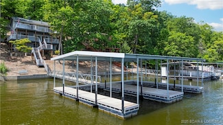 2813 Great Lake View Dr, Gravois Mills, MO 65037