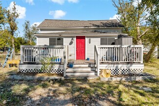 8915 W Richmond St, Needville, TX 77461