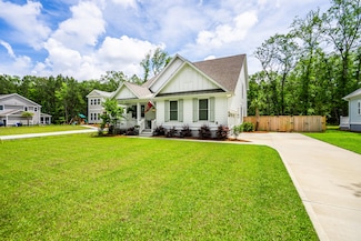 4213 Royal Harbor Rd, Hollywood, SC 29449