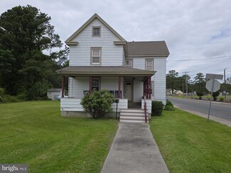 16 Maryland Ave, Crisfield, MD 21817