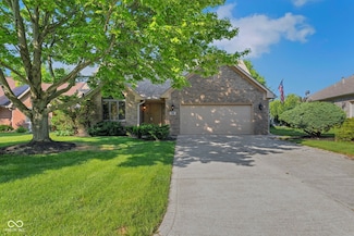 716 Royal Troon Ct, Avon, IN 46123