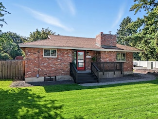 13704 E 16th Ave, Spokane Valley, WA 99216