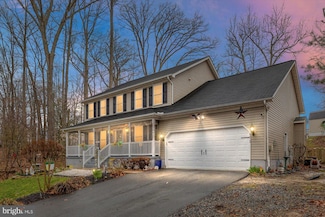 8472 Colfax Dr, King George, VA 22485