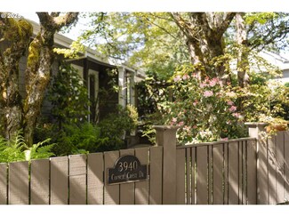 3940 SW Council Crest Dr, Portland, OR 97239