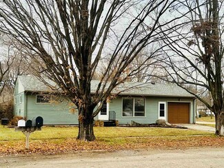 107 N Lincoln St, Everly, IA 51338