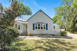 112 Central Ave, Monroeville, IN 46773