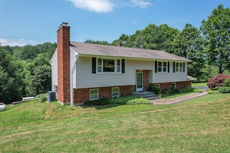 9 Nettleton Hollow Rd, Bethlehem, CT 06751