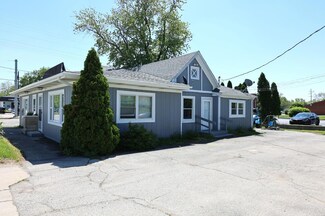 109 9th St SW, Demotte, IN 46310