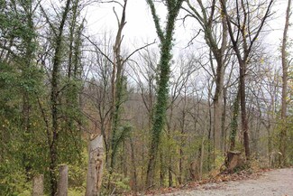1054 Jackson Rd, Park Hills, KY 41011