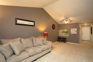 11114 NE 125th Ln Unit G325, Kirkland, WA 98034