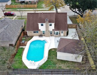 11926 Monticeto Ln, Stafford, TX 77477
