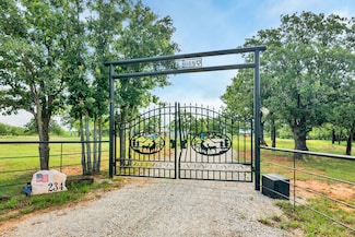 234 Pumphrey Rd, Loving, TX 76460