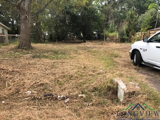 814 E Travis Ave, Longview, TX 75602