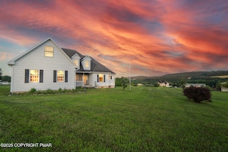 125 Hillview Rd, Kunkletown, PA 18058