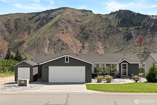 14617 Diamond Ave, Entiat, WA 98822